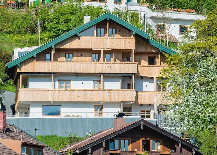 Der Hochsitz Apartamento Bad Wiessee