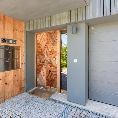 Der Hochsitz Apartment *
